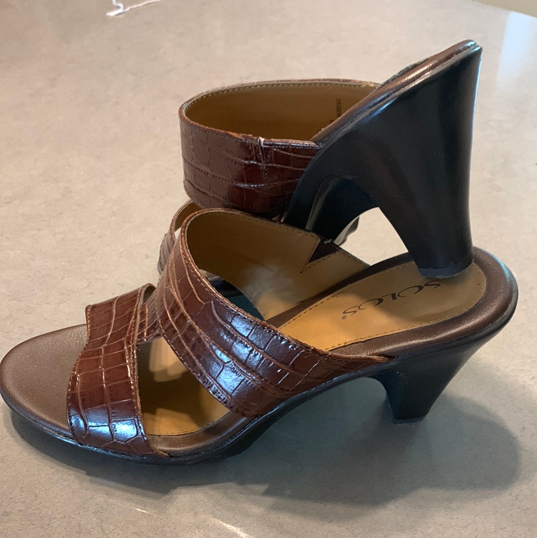 Solos Brown Heel Sandal