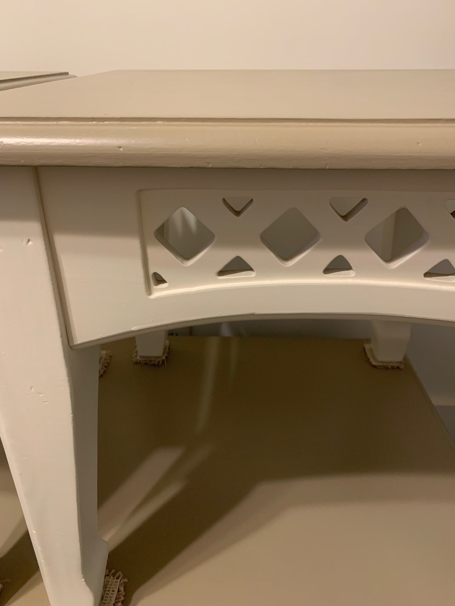 Aged White/Beige Coffee/End Tables